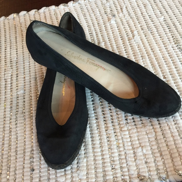 ferragamo suede flats